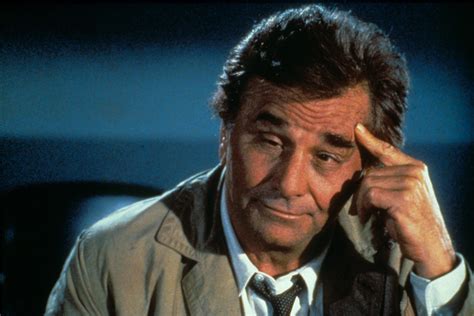  Columbo - Misteryjny detektyw z niepozornago wyglądu i niezwykłym talentem do rozwiązywania zagadek kryminalnych!