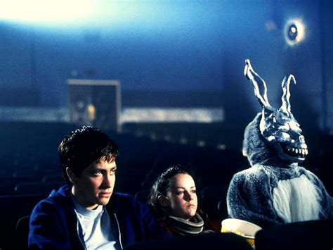 Donnie Darko - Podróże w czasie z nutą groteski i niepokojącymi momentami!