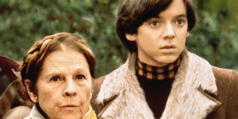 Harold i Maude -  Nieśmiertelna komedia o miłości, która przekracza konwencje!